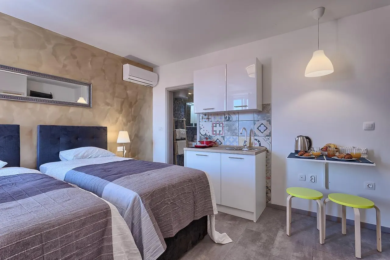 Affittacamere Luxury Flats In City Centre Pola