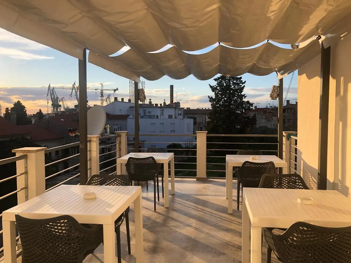 Luxury Flats In City Centre Pula