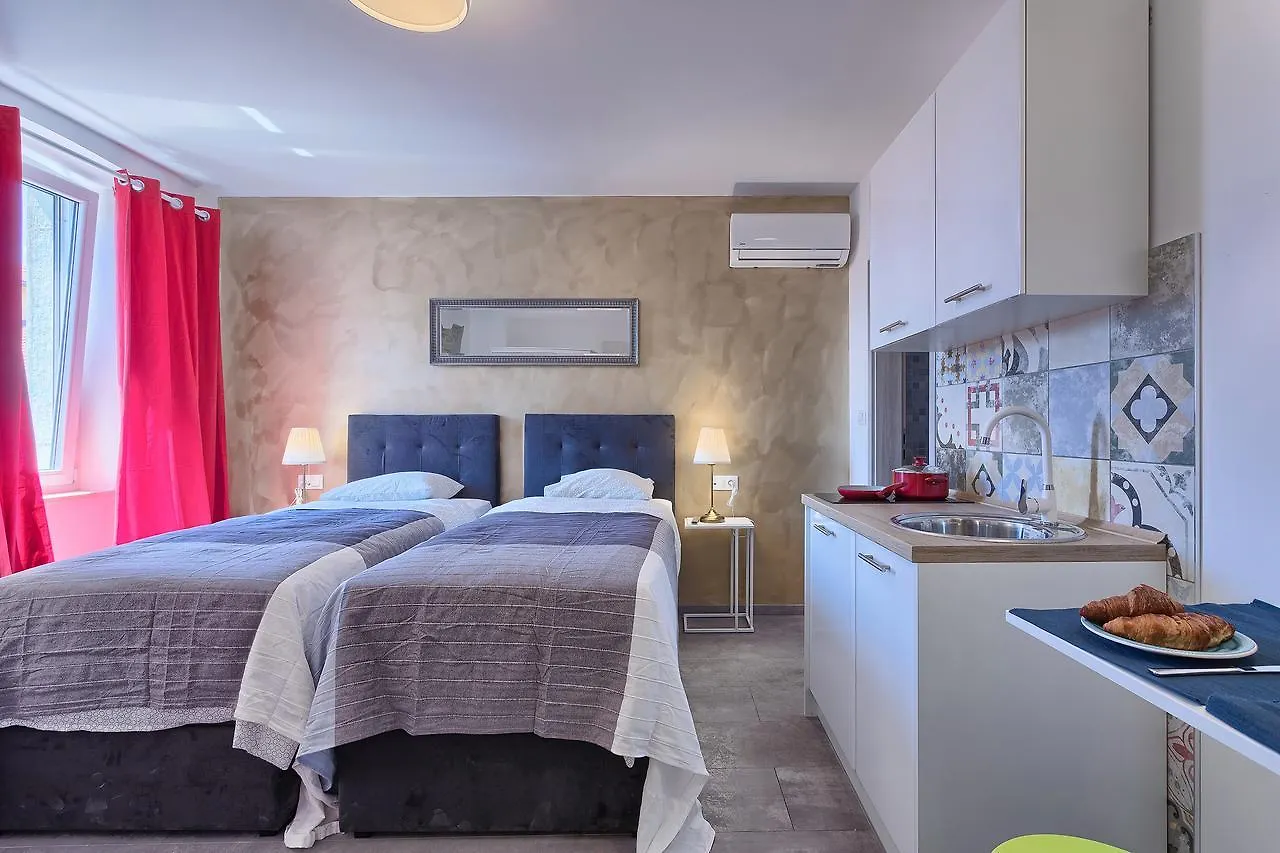 Luxury Flats In City Centre Pula Croatia