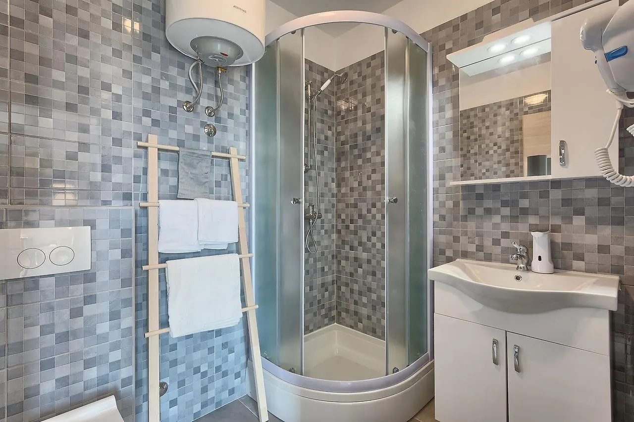 Luxury Flats In City Centre Pula