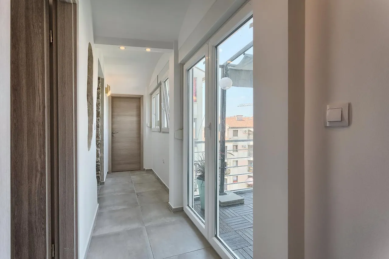 Luxury Flats In City Centre Pula Guest house