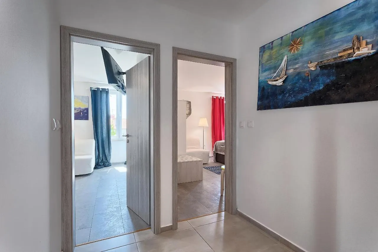 Guest house Luxury Flats In City Centre Pula