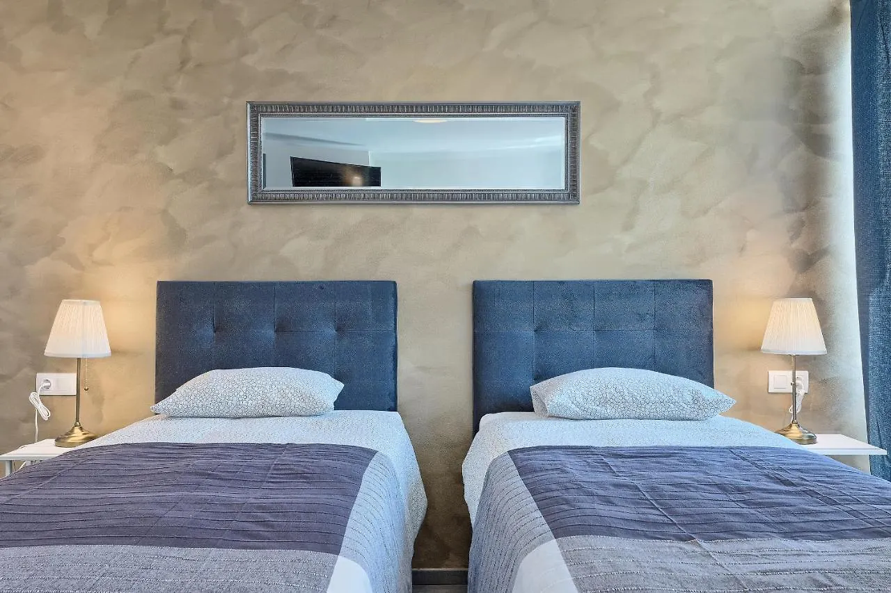 Luxury Flats In City Centre Pula Croatia